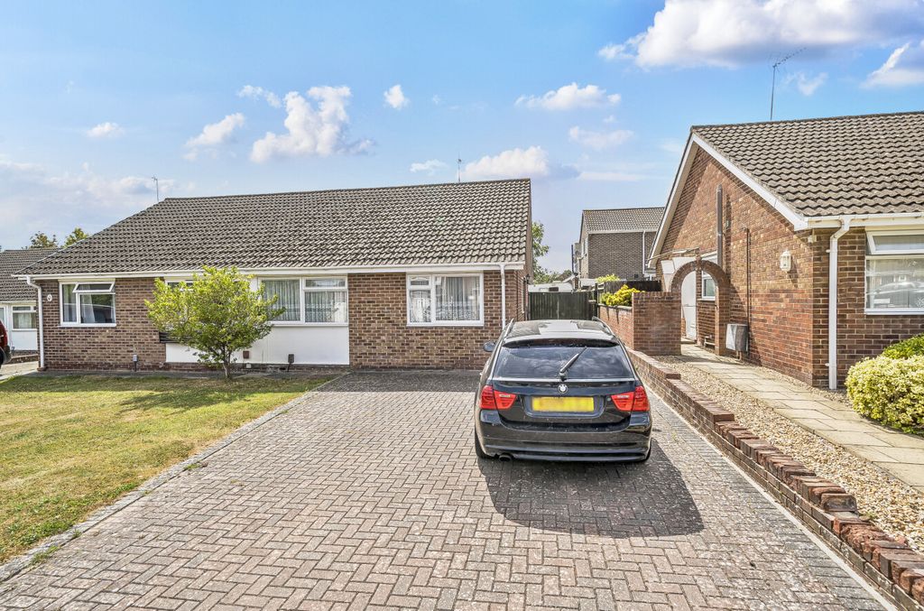 Property photo 1 of 20 132719436877Eadce4c83