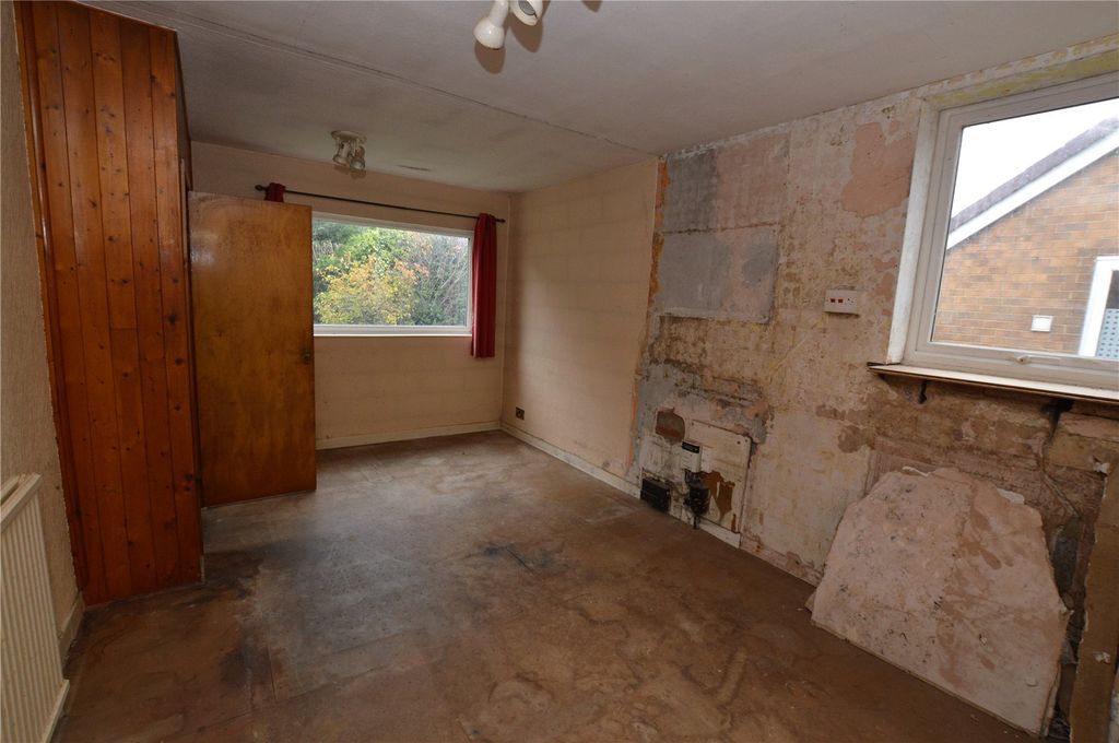 Property photo 3 of 7 Picture No. 06