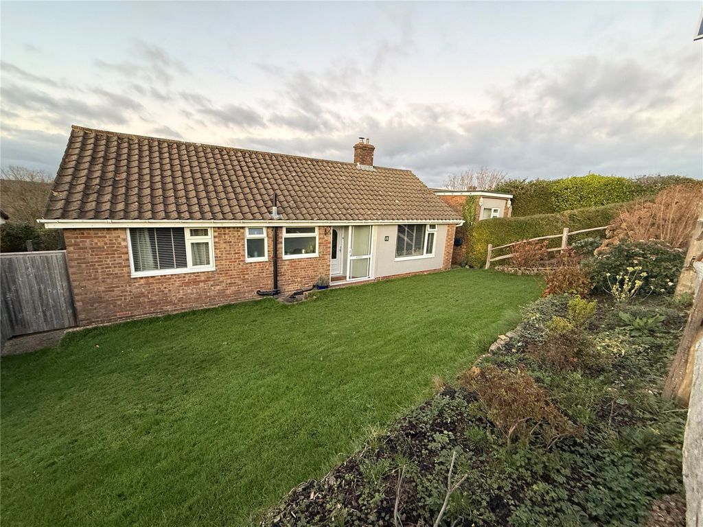 Property photo 2 of 17 Picture No. 22