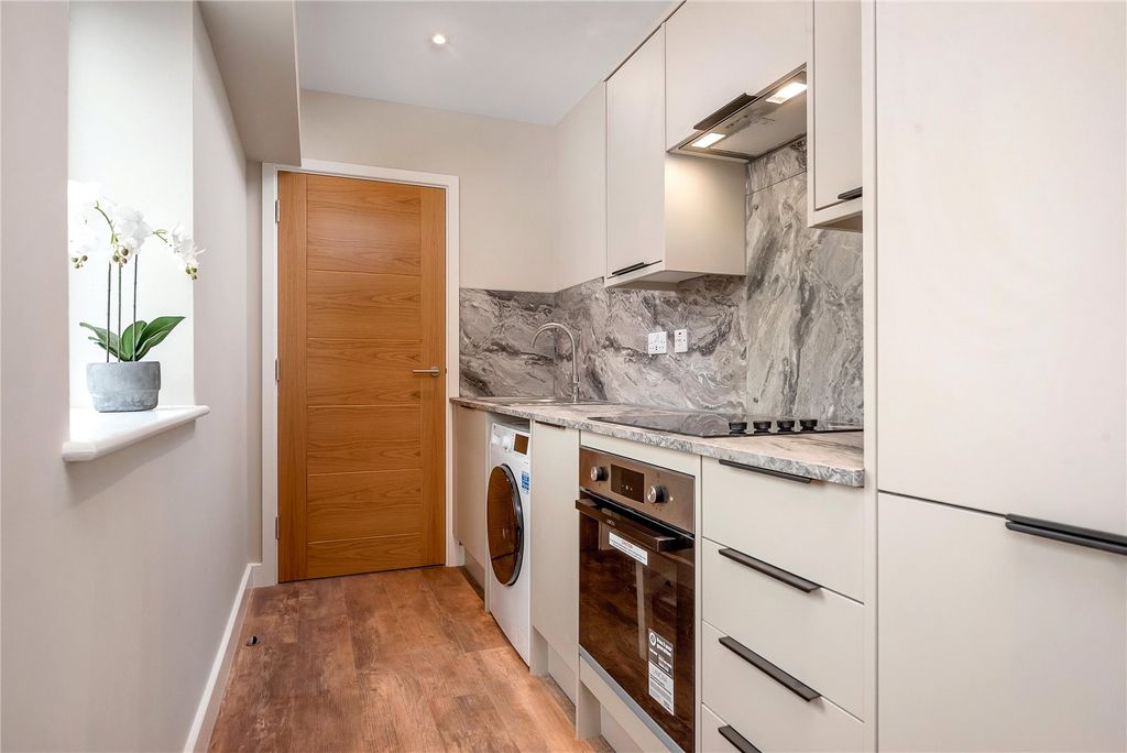 Property photo 3 of 5 Picture No. 01