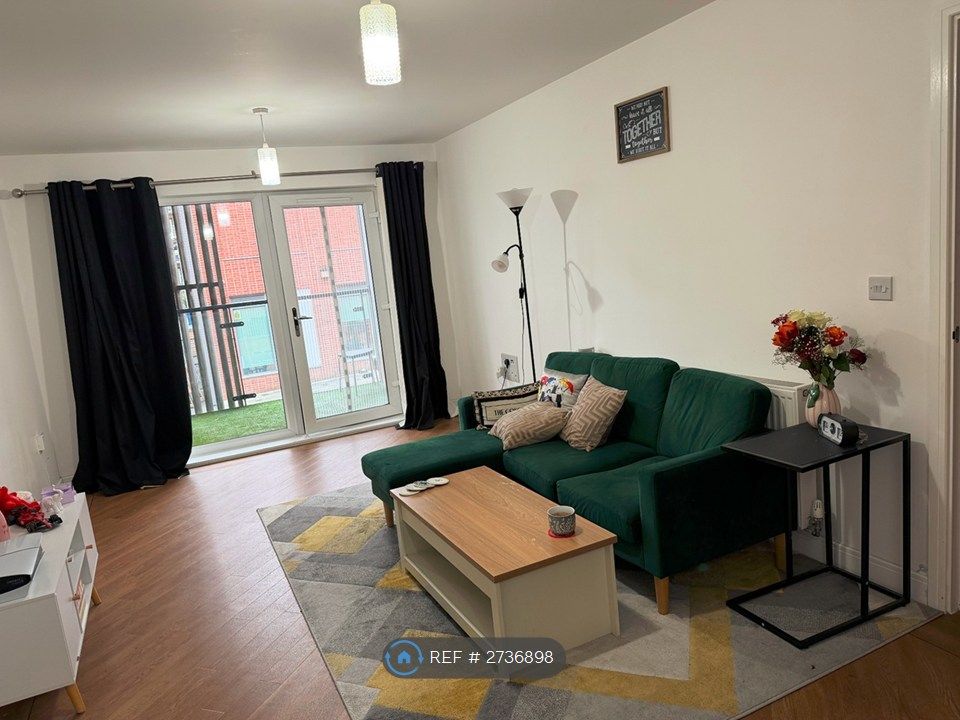 Property photo 1 of 28 Lounge 1