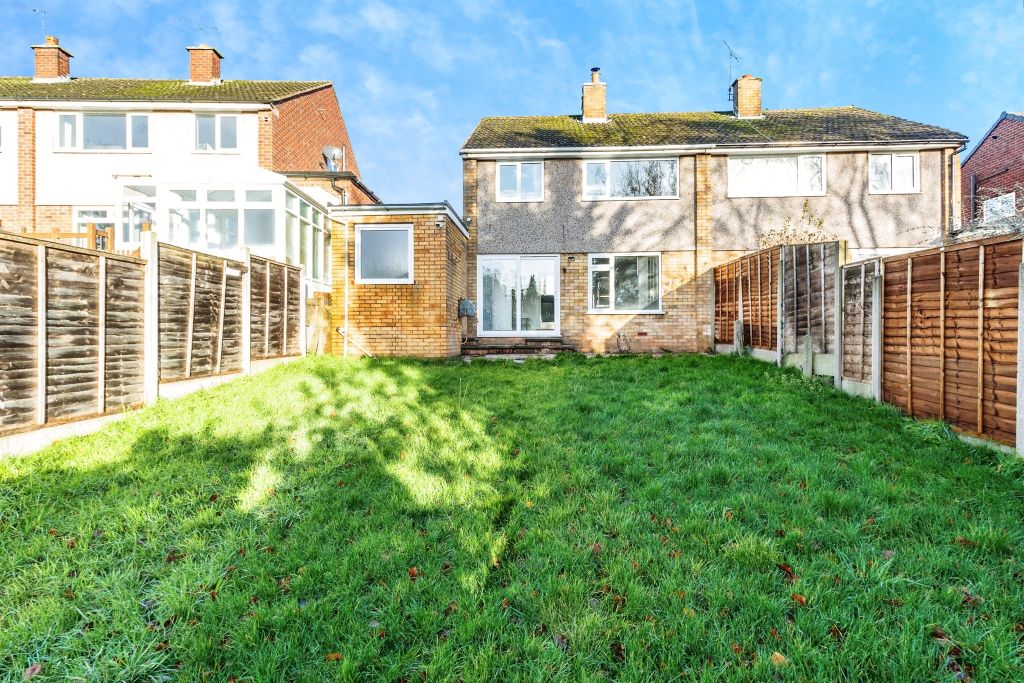 Property photo 3 of 12