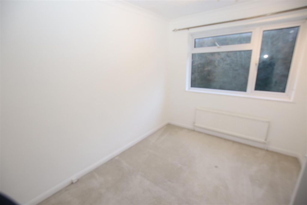 Property photo 3 of 10 Img_1131.Jpg