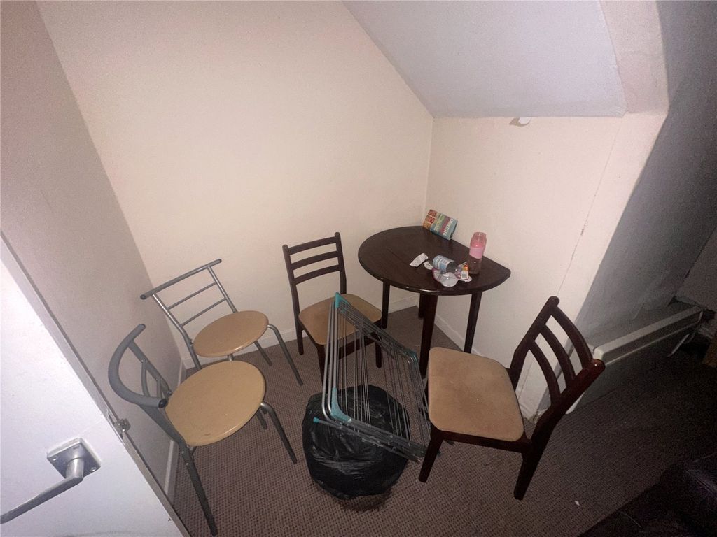 Property photo 3 of 8 Picture No. 03