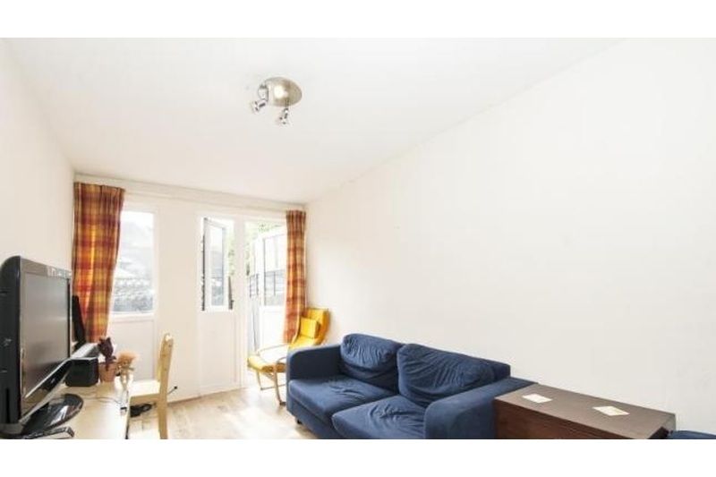 Property photo 1 of 7