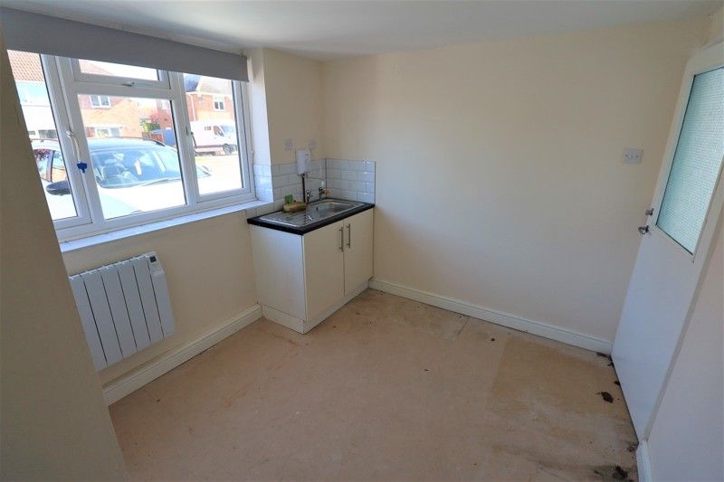 Property photo 3 of 3 Photo 5