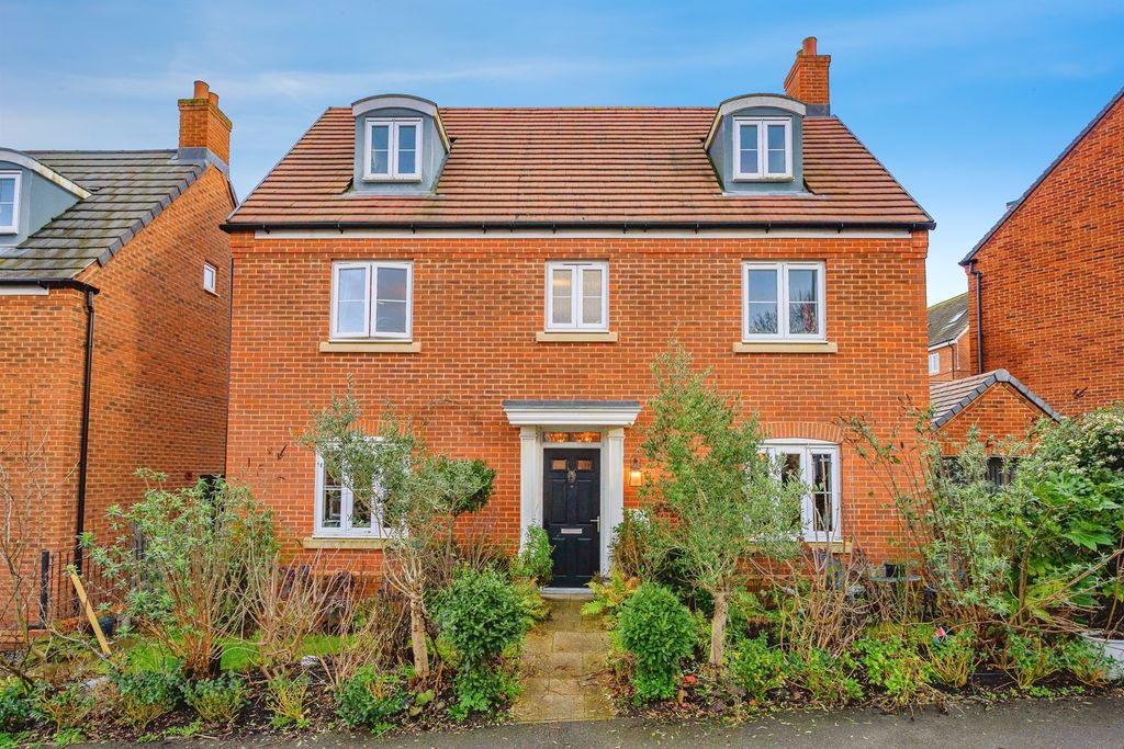 Property photo 1 of 20