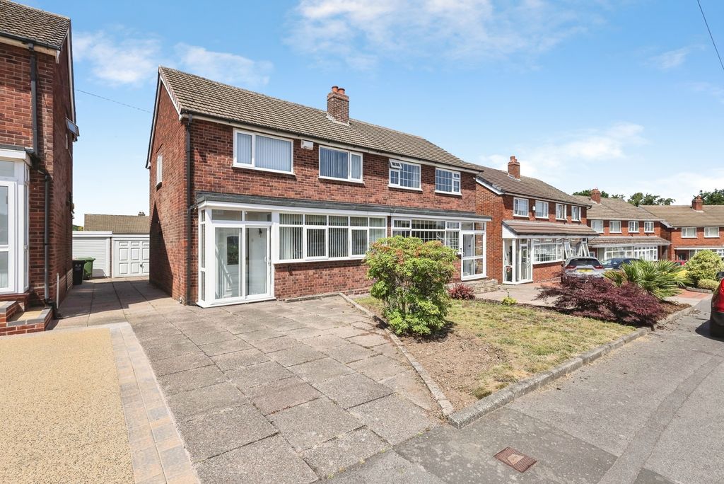 Property photo 1 of 17 Pbox-Img.Jpg