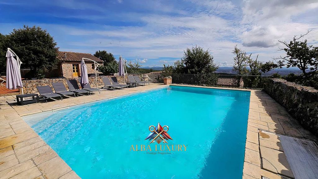 Property photo 2 of 47