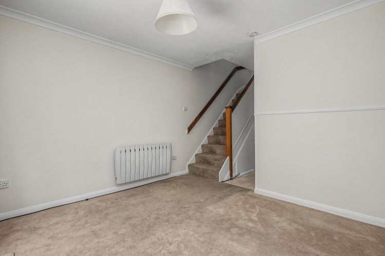 Property photo 3 of 7 336326