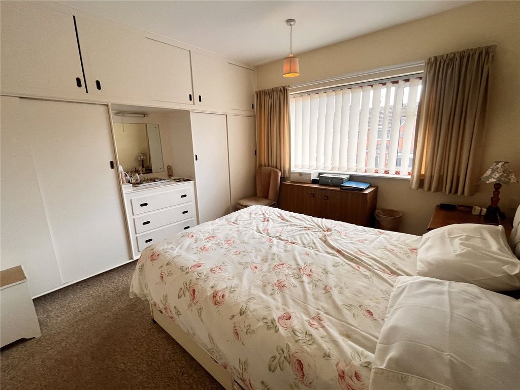 Property photo 3 of 15 Picture No. 10