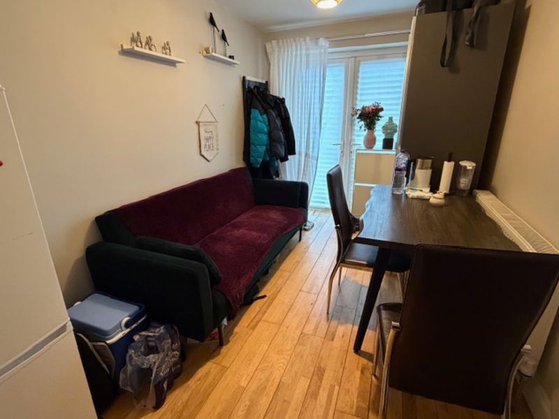 Property photo 2 of 5 Photo 2