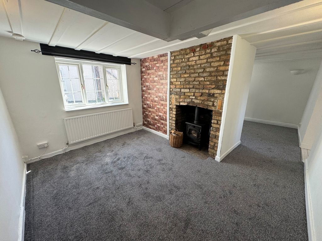 Property photo 3 of 10 Image