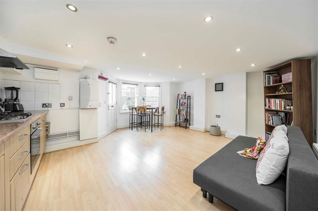 Property photo 2 of 5