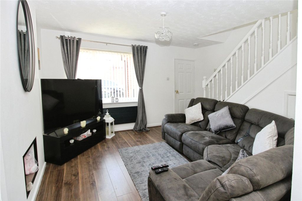 Property photo 3 of 10 Picture No. 05