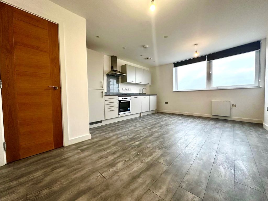 Property photo 1 of 4