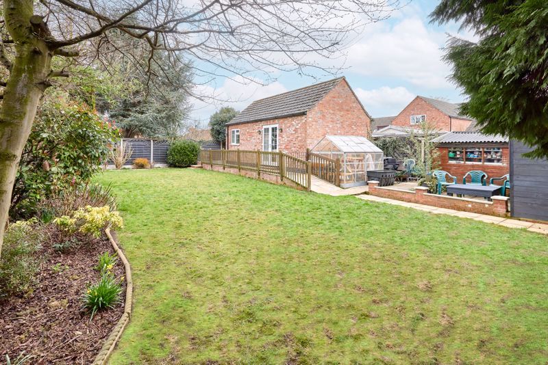 Property photo 3 of 52 Photo 44