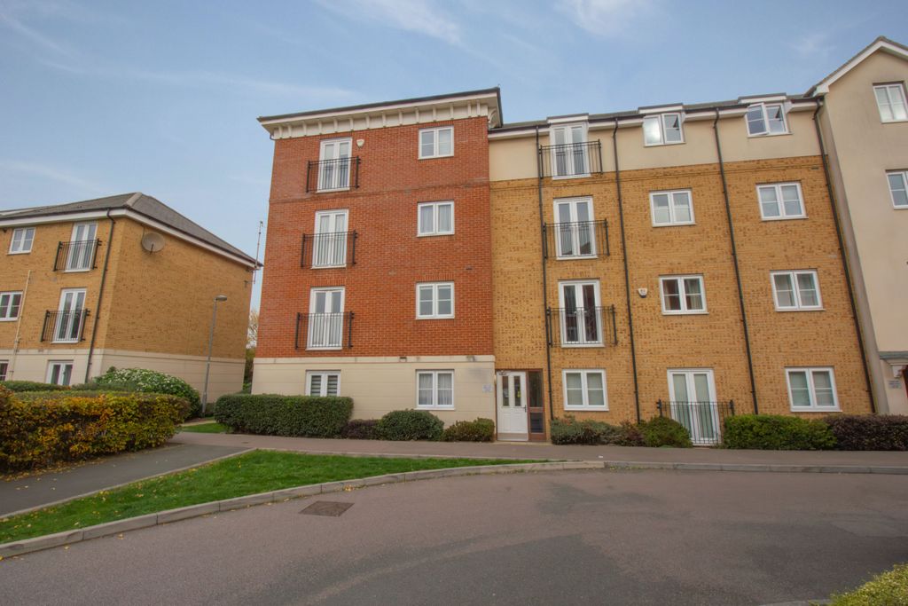 Property photo 1 of 12