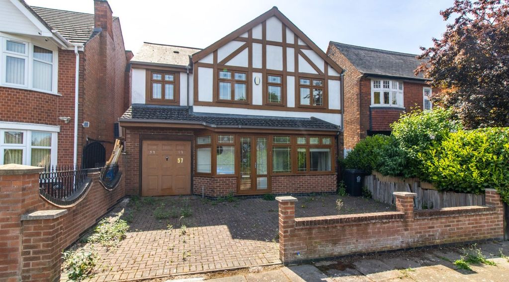 Property photo 1 of 18 Photograph 1