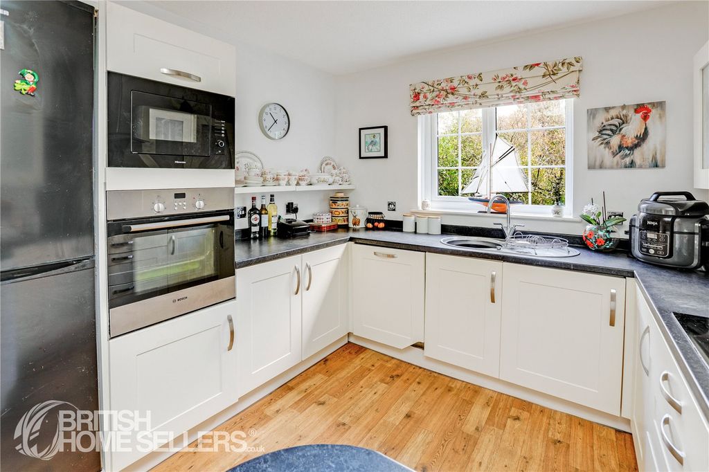 Property photo 3 of 19 Picture No. 08