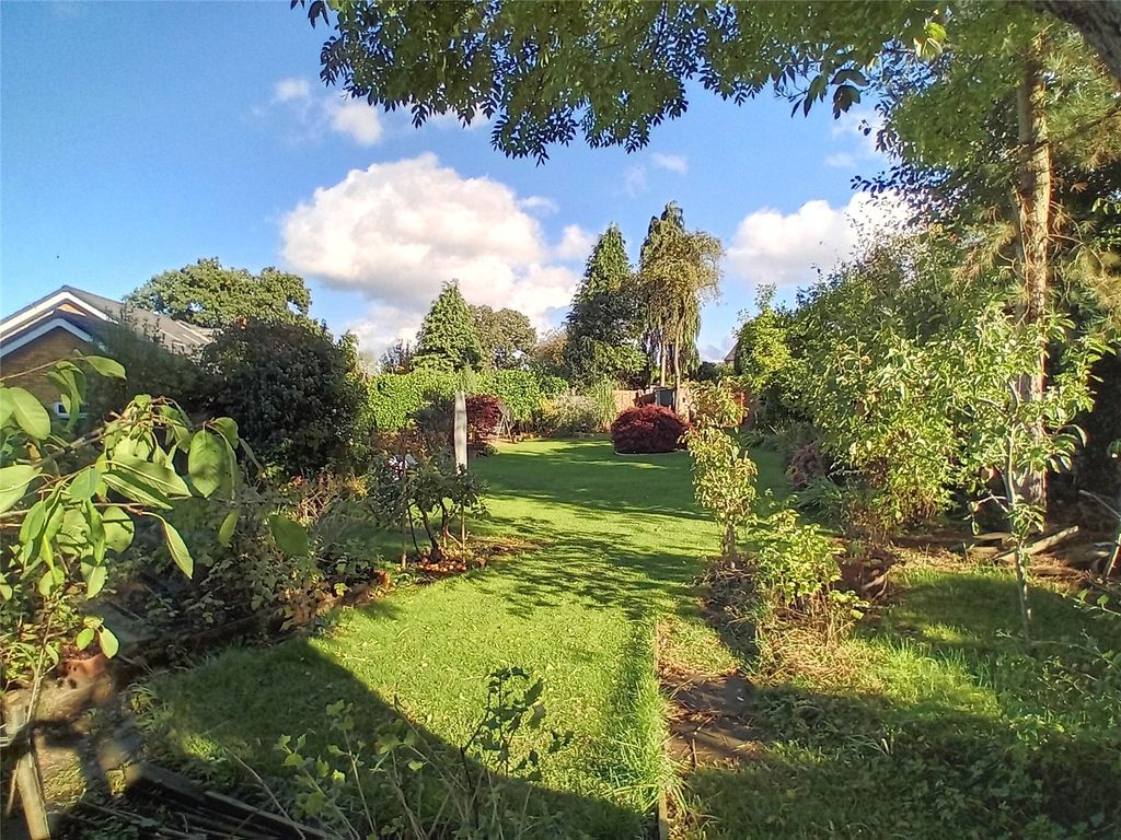 Property photo 3 of 22 Picture No. 23