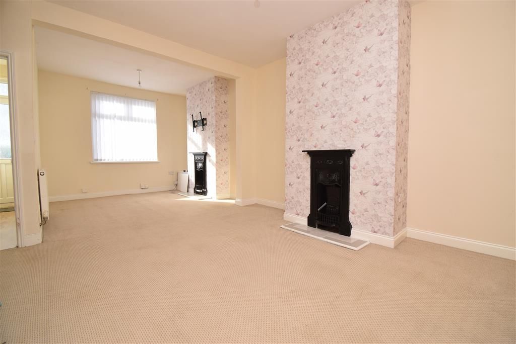 Property photo 3 of 8 Image