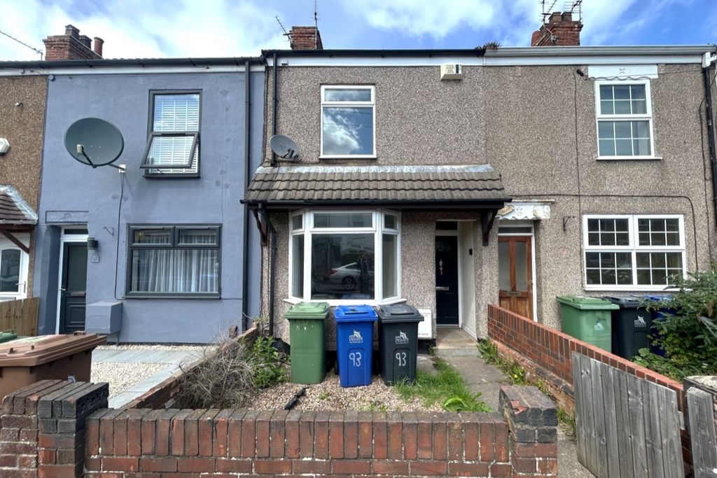 Property photo 1 of 8 W