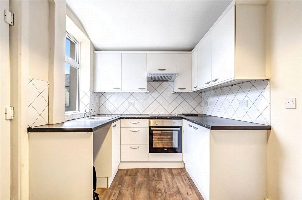Property photo 2 of 13 Kitchen