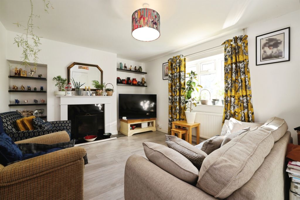 Property photo 2 of 15