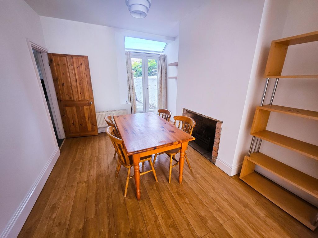 Property photo 3 of 18 Bedroom 1