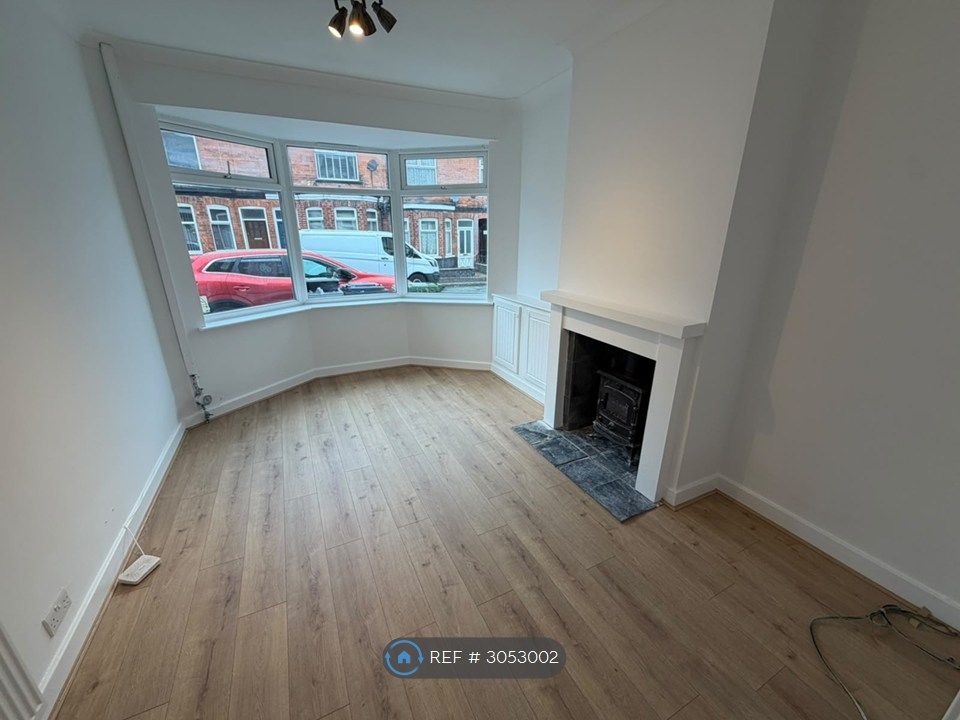 Property photo 3 of 14