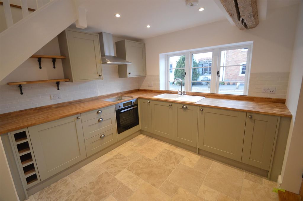 Property photo 2 of 9 Dsc_0228.Jpg