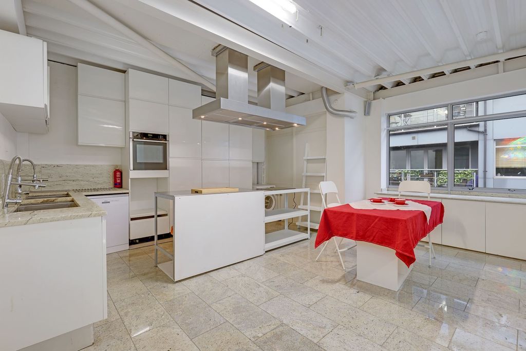 Property photo 2 of 12 09-2Dbc0D2A5416-Medium