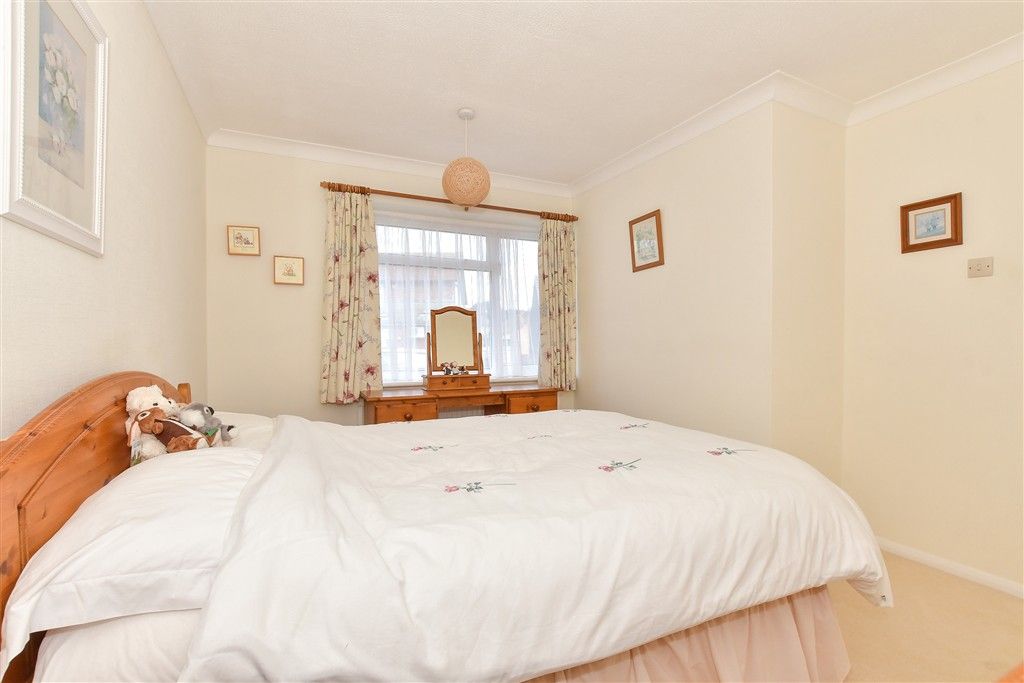 Property photo 1 of 9 Bedroom 2