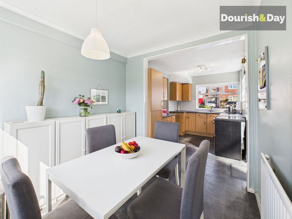 Property photo 2 of 16 Open Plan Kitchen / Diner