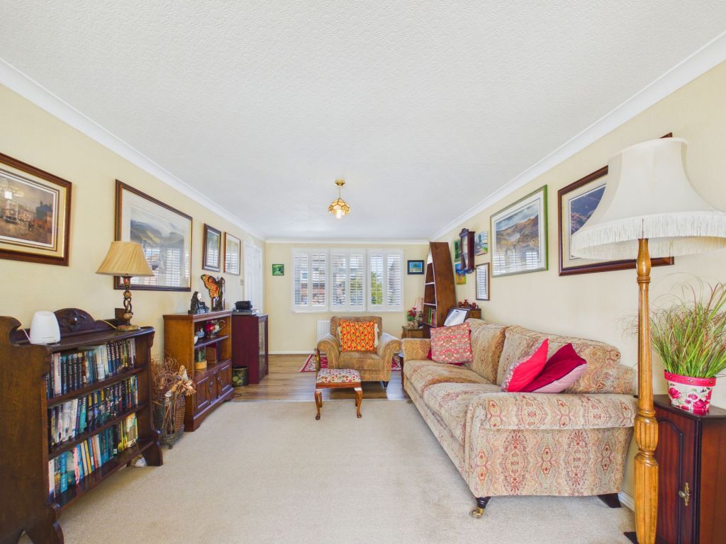 Property photo 3 of 23