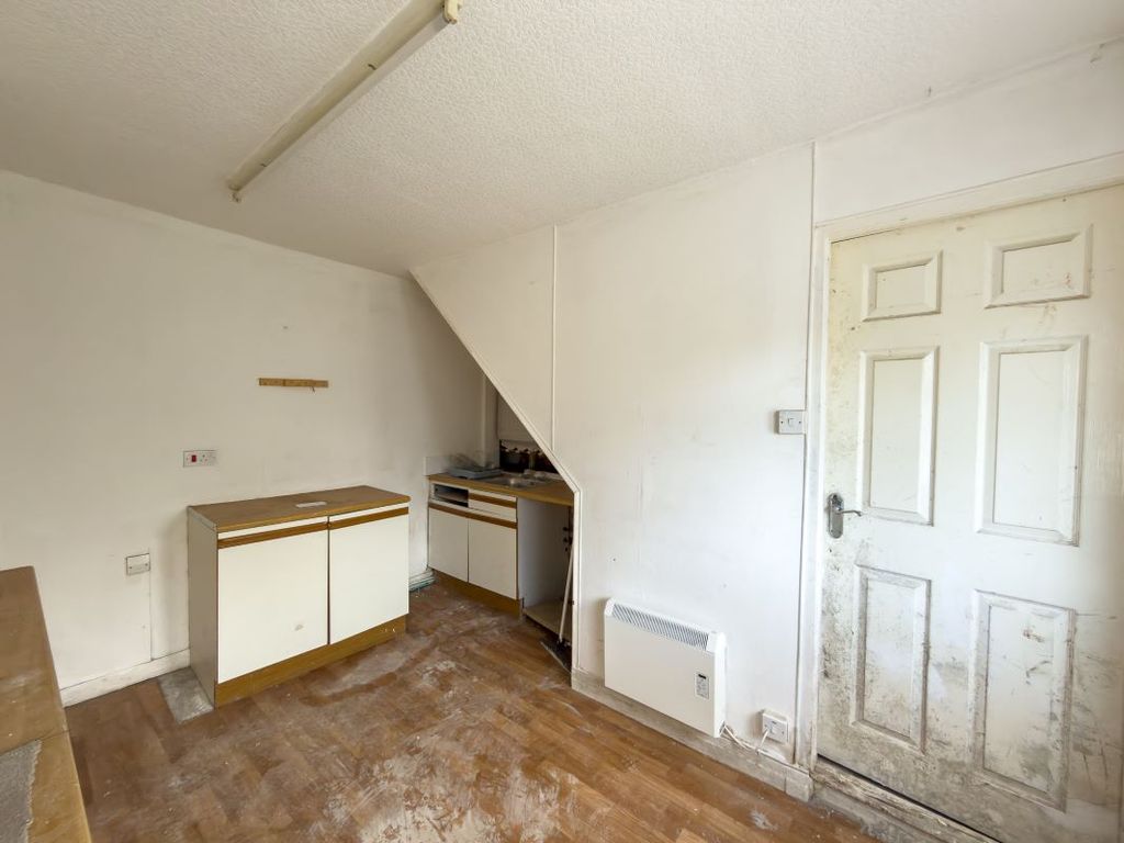 Property photo 3 of 10 Image 3