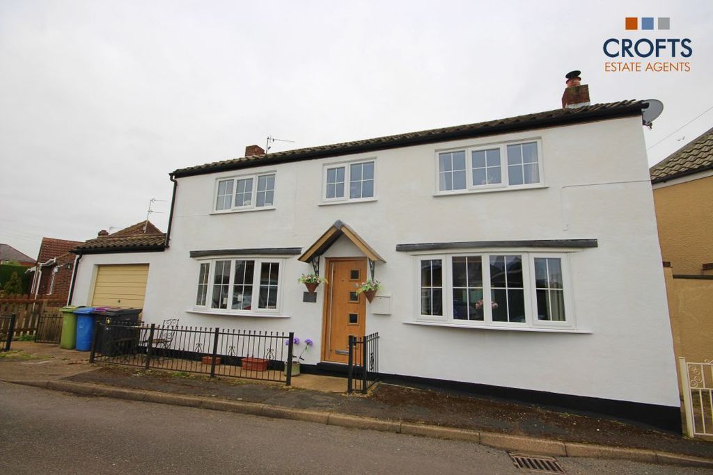 Property photo 1 of 14 Front