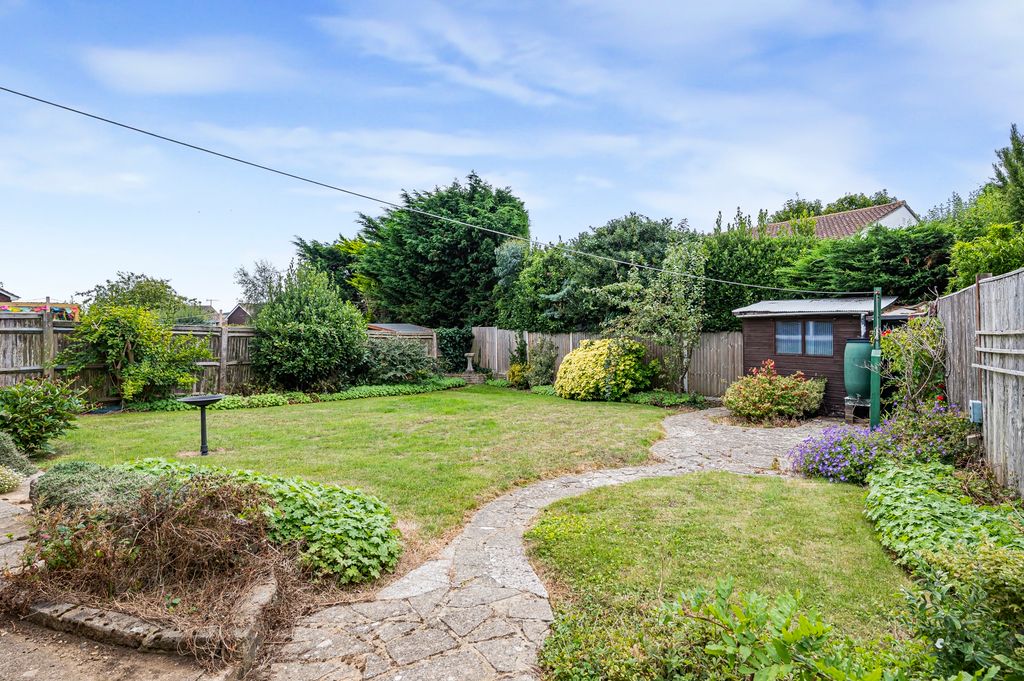 Property photo 3 of 22