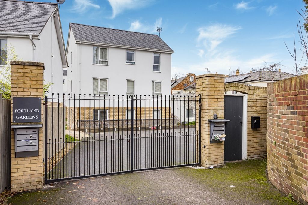 Property photo 1 of 13 Picture No. 04