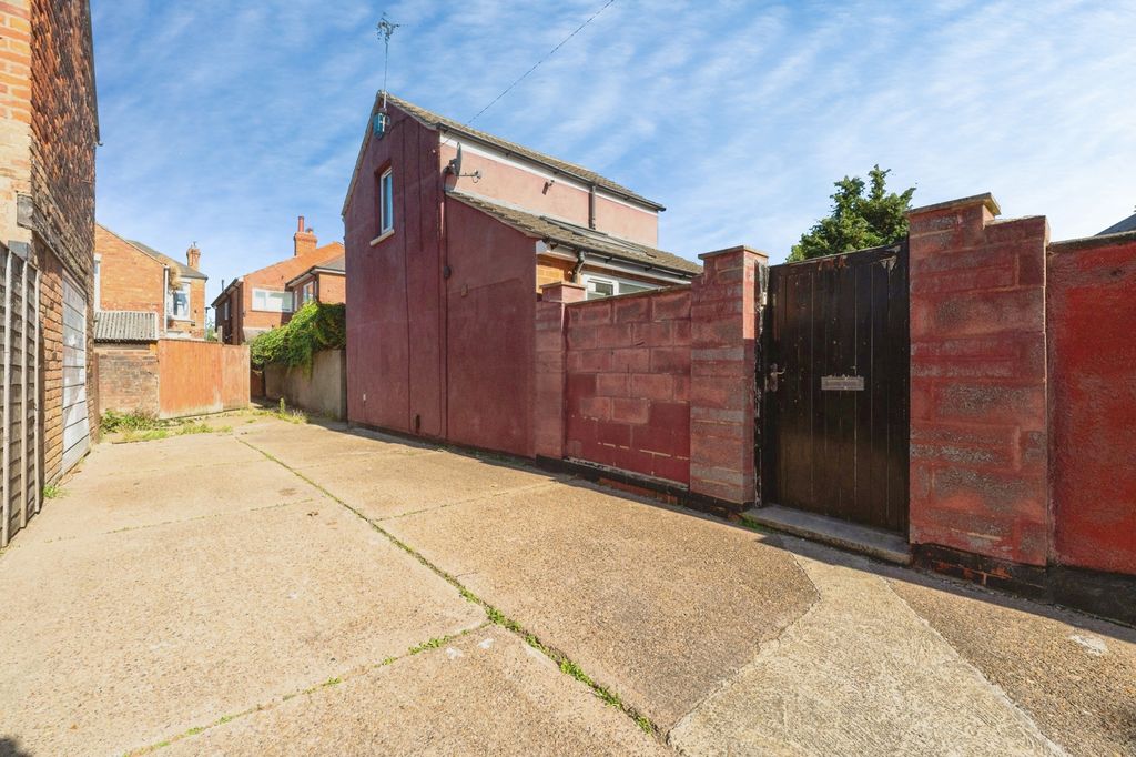 Property photo 2 of 13 Pbox-Img.Jpg