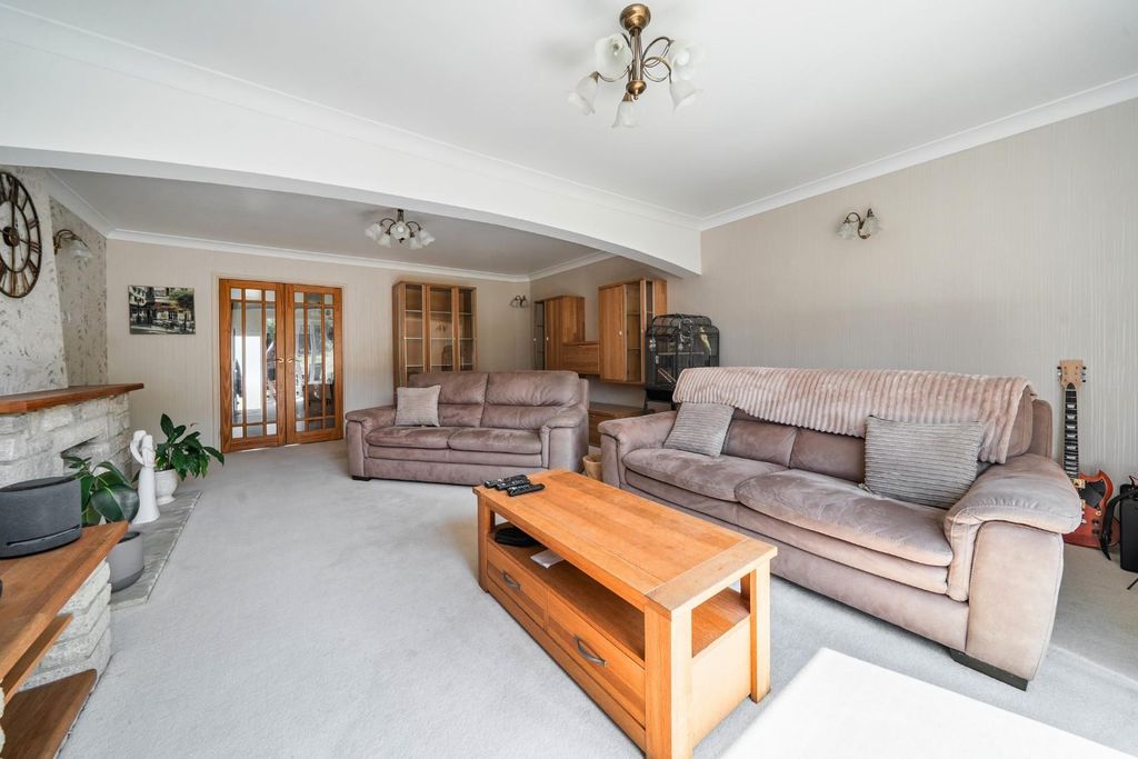 Property photo 1 of 16 1-6A5A65A6631d9-1494925-16-6A5A29895Ab49-1.Jpg