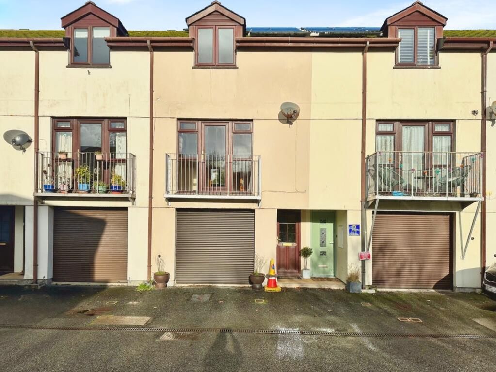 Property photo 1 of 23