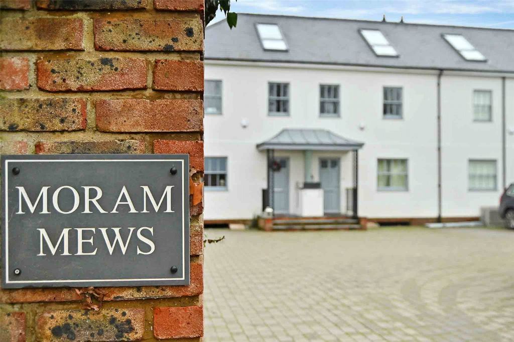 Property photo 1 of 20 Front