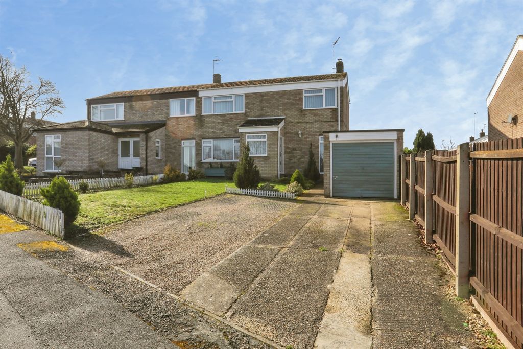 Property photo 1 of 14