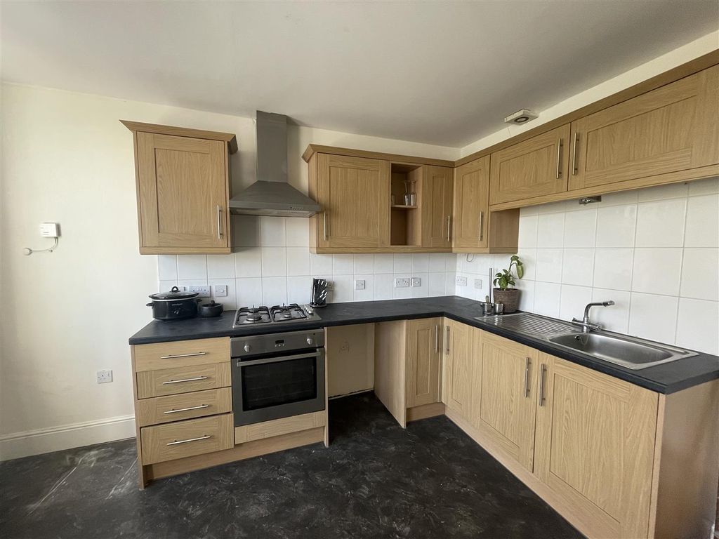 Property photo 3 of 15 Img_2031.Jpg