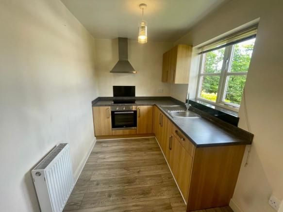 Property photo 3 of 9 Kitchen