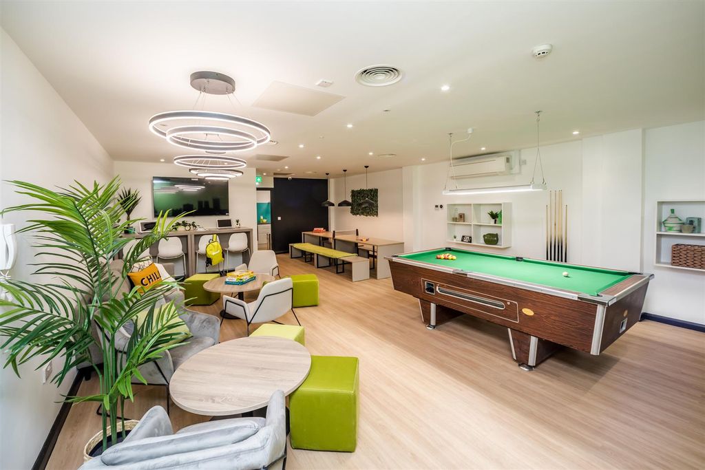Property photo 3 of 9 Crosstrend Ground Floor Communal Room A.Jpg