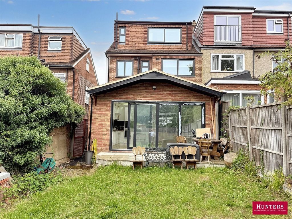 Property photo 1 of 19 Picture No. 13