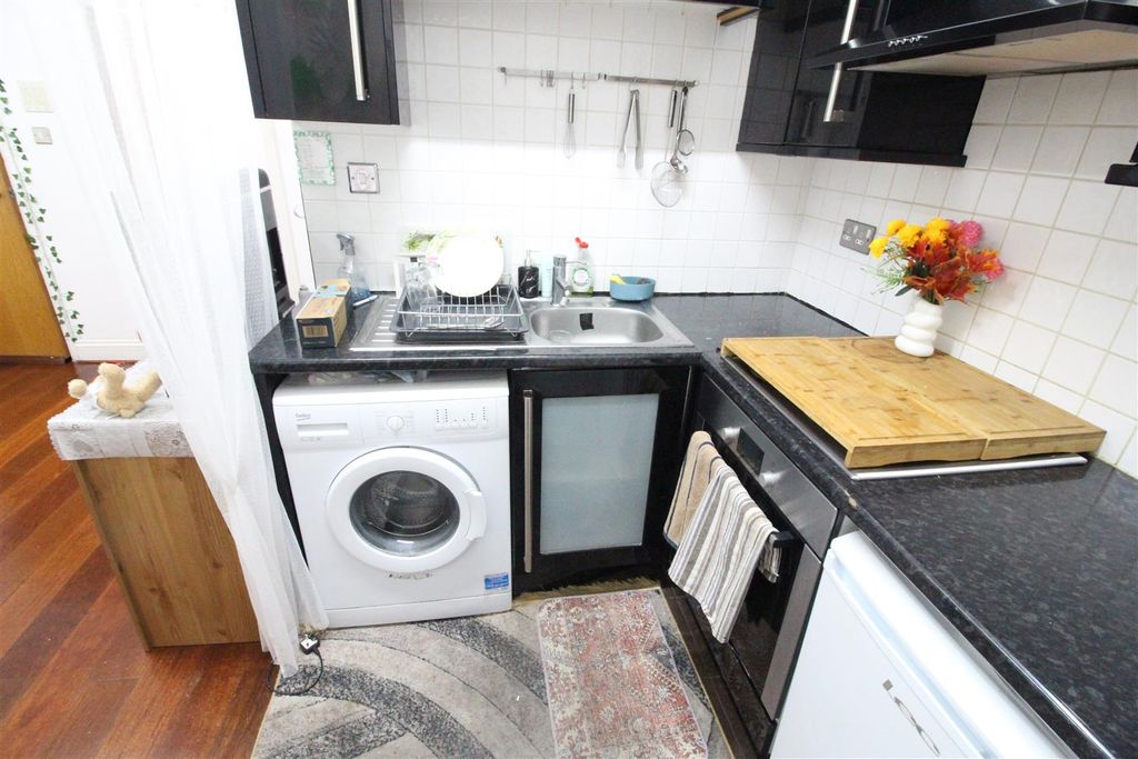 Property photo 3 of 10 Img_1434.Jpg